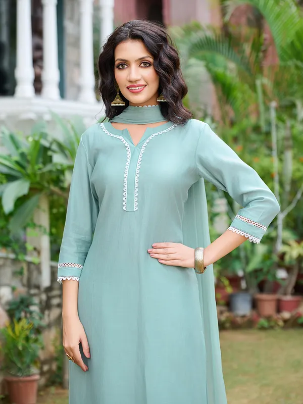 Turquoise_Blue_Silk_Blend_Straight_Calf_Length_Sweetheart_Neck_Kurta_Sets_For_Women