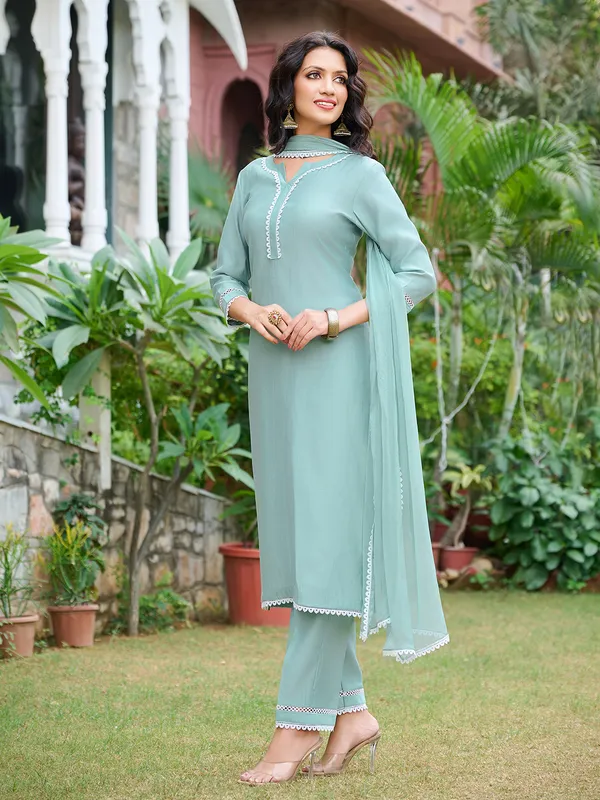 Turquoise_Blue_Silk_Blend_Straight_Calf_Length_Sweetheart_Neck_Kurta_Sets_For_Women