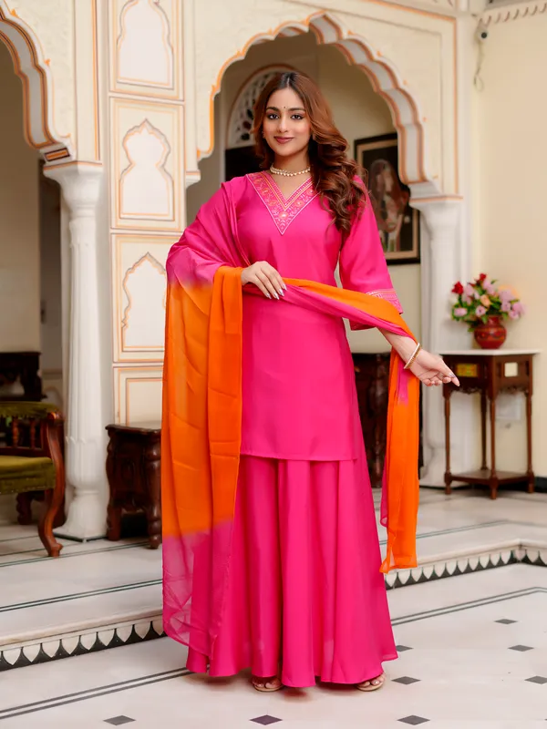 Rani_Viscose_Rayon_Straight_Calf_Length_V_neck_Kurta_Sets_For_Women
