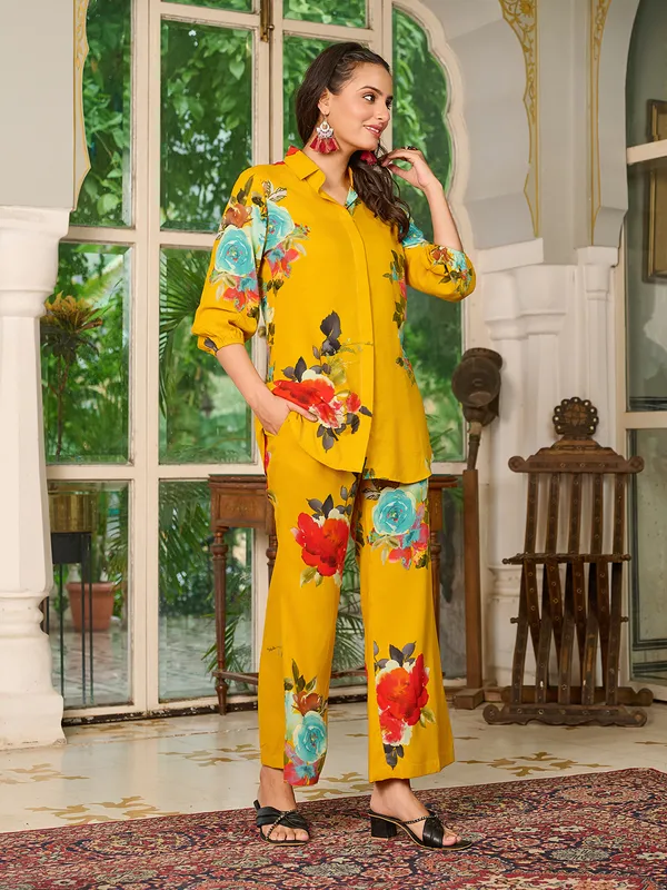 MUSTARD_Silk_Blend_Silk_Blend_Printed_1_Top_:_1_Pant_Co-Ord_Sets_For_Women