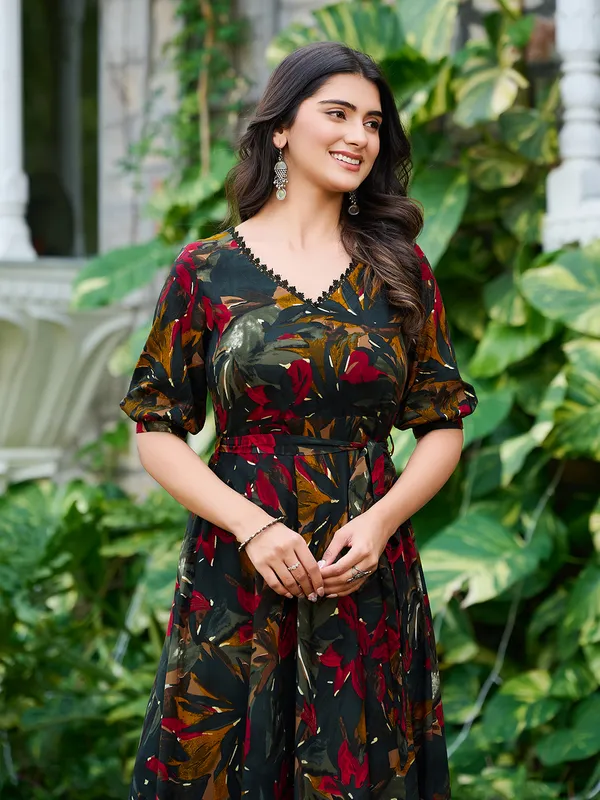 BLACK_Cotton_Silk_V-Neck_Printed_Tunic_for_women