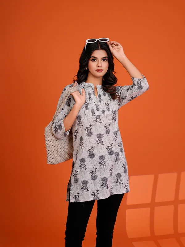 OFF_WHITE_Viscose_Rayon__Printed_Tunic_for_women