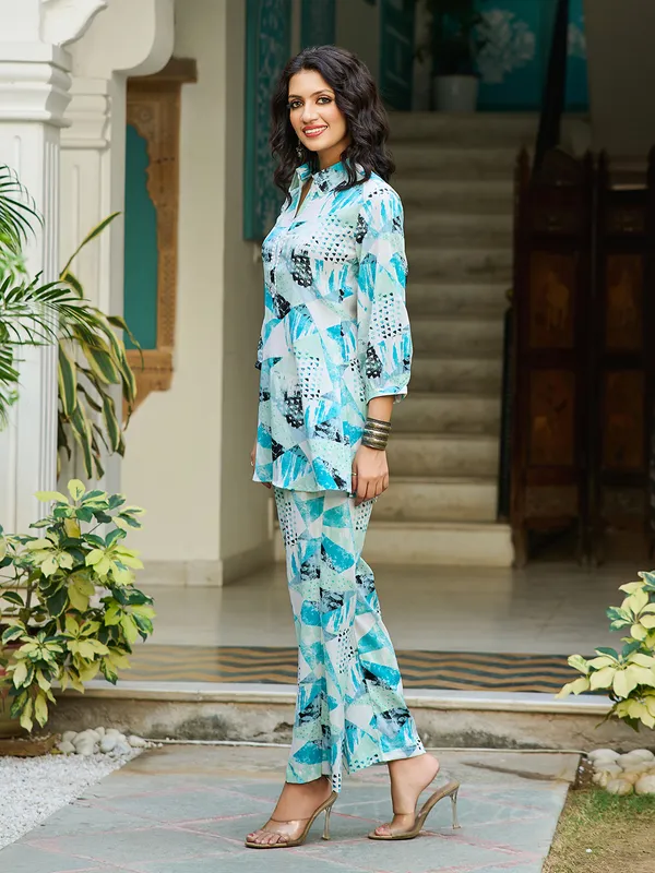 Blue_Silk_Blend_Shirt_Collar_Three-Quarter_Sleeves_Printed_Co-Ords_For_Women