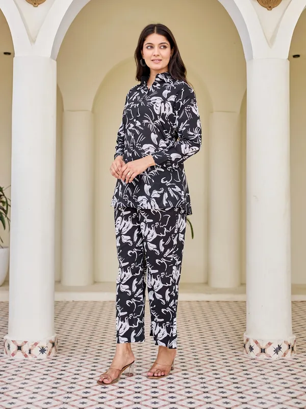 BLACK_Pure_Cotton_Pure_Cotton_Printed_43_Top_:_1_Pant_Co-Ord_Sets_For_Women