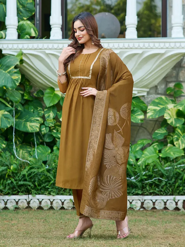 Brown_Silk_Blend_Straight_Calf_Length_Round_Neck_Kurta_Sets_For_Women