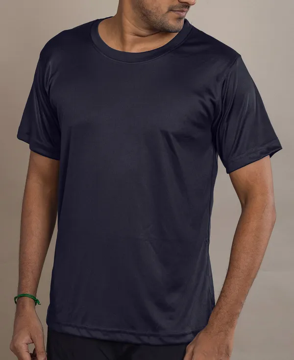 Black_Premium_Round_Neck_T_Shirt_For_Men
