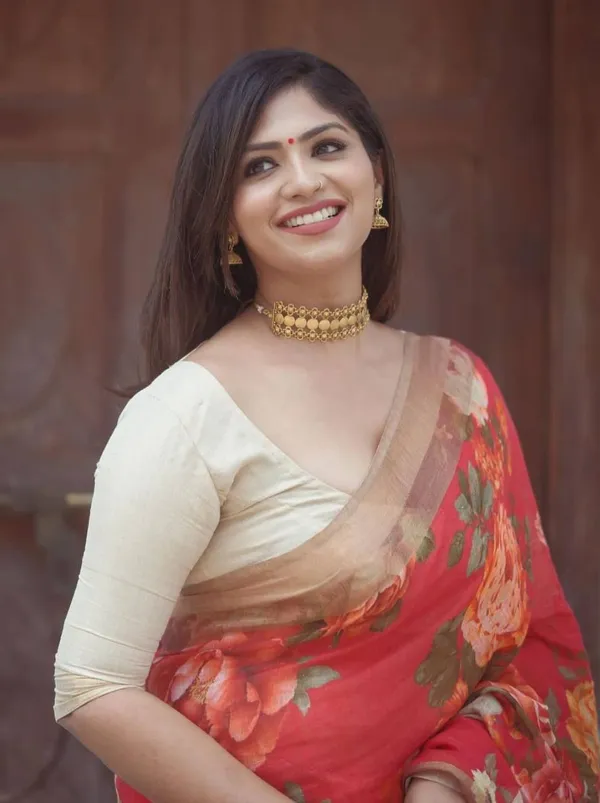Red_Premium_Soft_linen_Cotton_Saree_For_Women