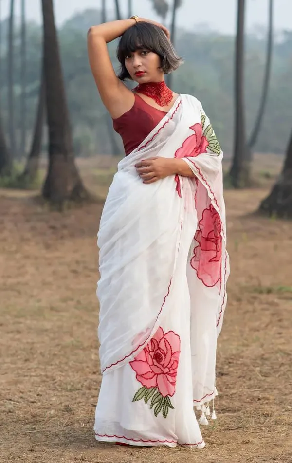 White_&_Red_Premium_Soft_linen_Cotton_Saree_For_Women