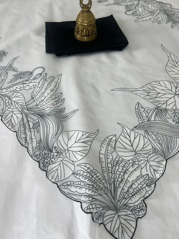 Grey_Premium_Soft_linen_Cotton_Saree_For_Women