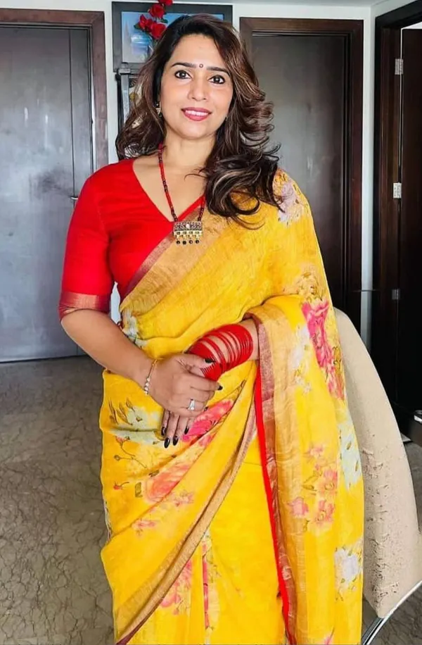 Yellow_Premium_Soft_linen_Cotton_Saree_For_Women