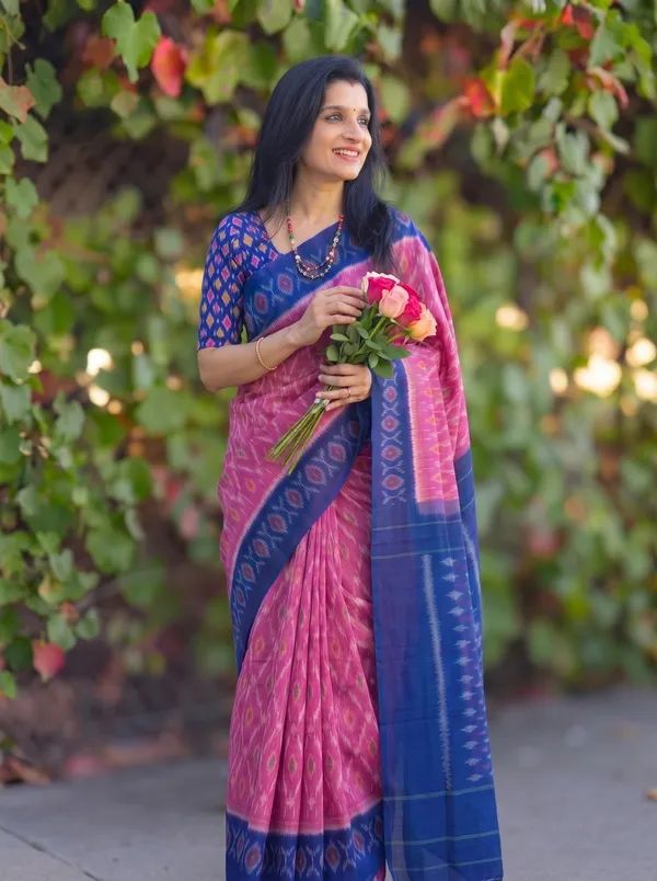 Beautiful_Pink_and_Blue_Colour_Ikkat_Print_Saree