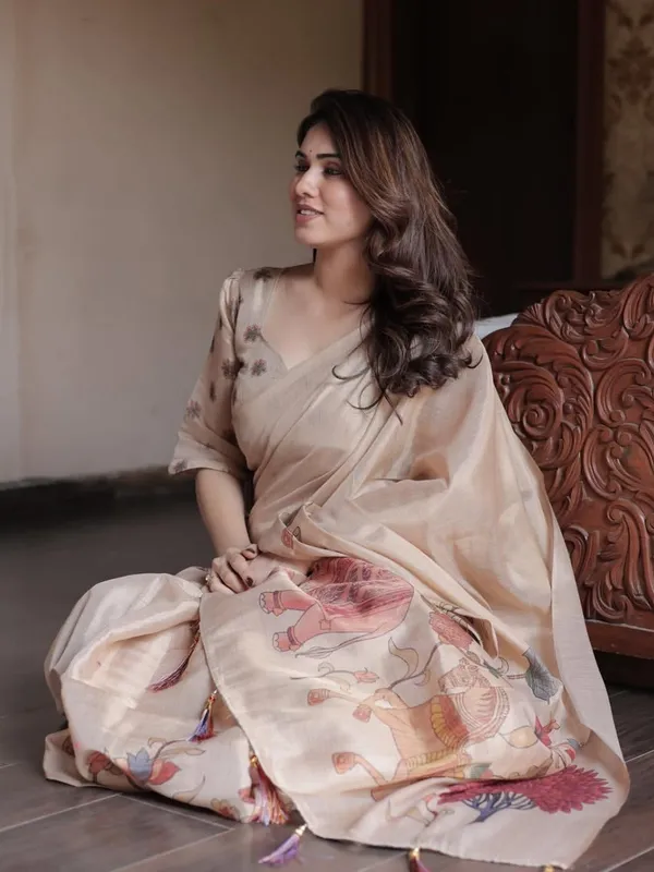 Best_Digital_Printed_Sarees_Linen_Tissue_Fabric