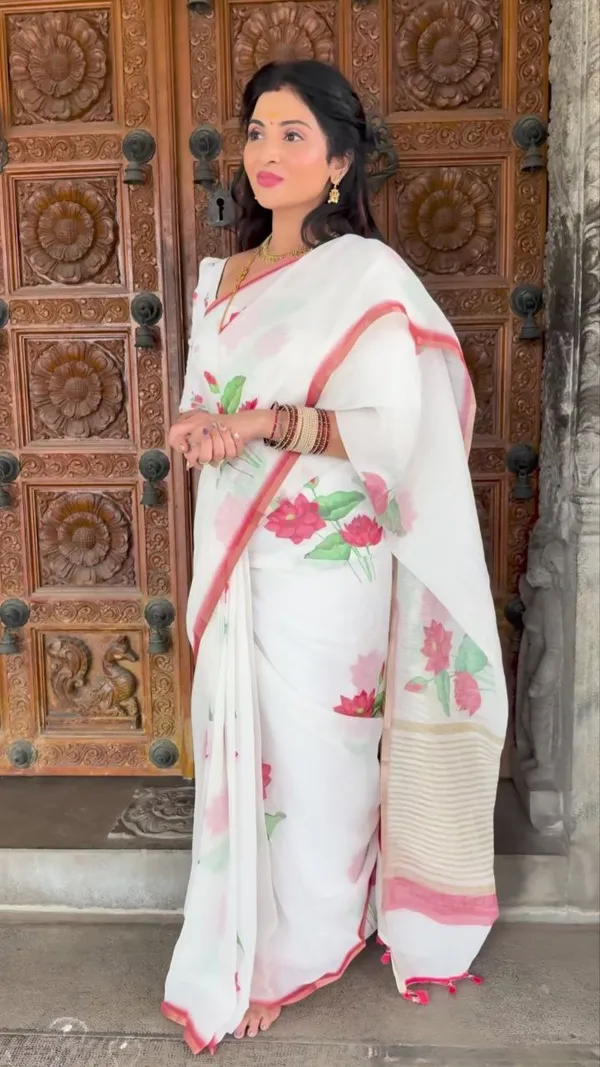 Premium_Soft_Cotton_Saree_For_Women