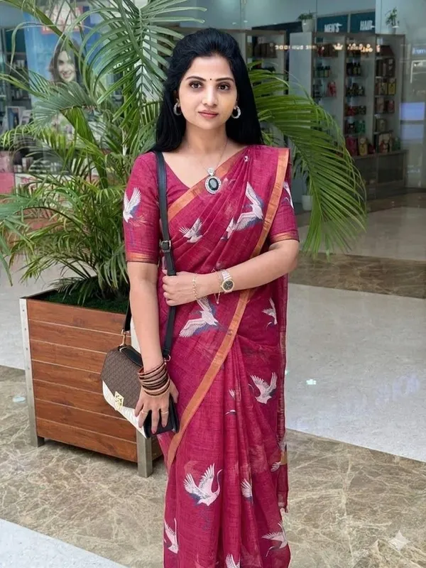 Maroon_Linen_Beautiful_Sarees_And_Premium_Clothing