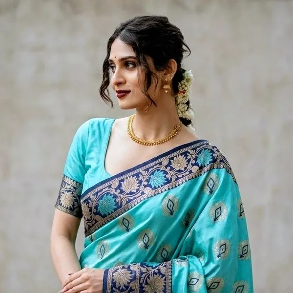Sky_And_Blue_Colour_Matching_Sarees