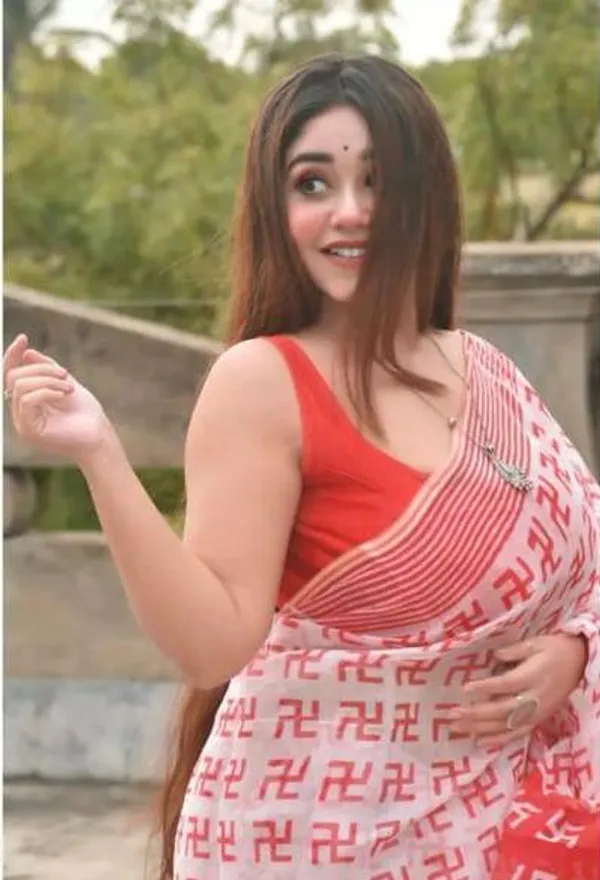 White_&_Red_Premium_Soft_linen_Cotton_Saree_For_Women