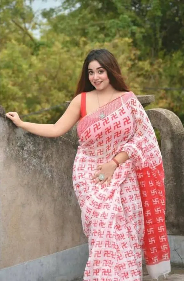 White_&_Red_Premium_Soft_linen_Cotton_Saree_For_Women
