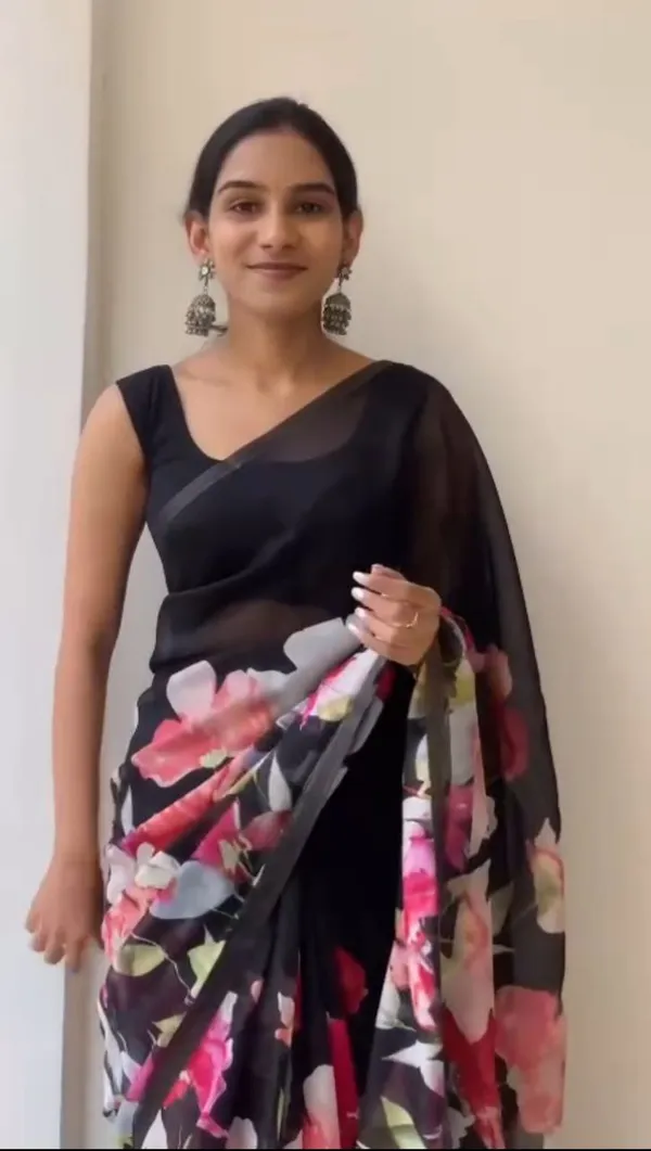Black_Premium_Soft_linen_Cotton_Saree_For_Women