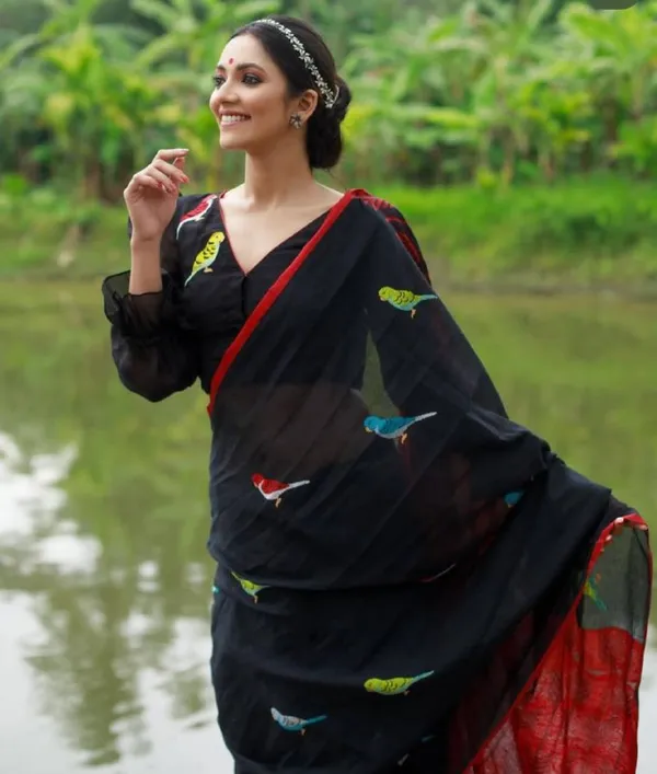 Black_Premium_Soft_linen_Cotton_Saree_For_Women