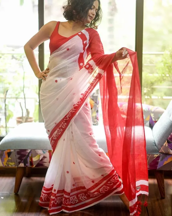 RED_&_WHITE_Colour__soft_linen_cotton_saree_With_Beautiful_Blouse