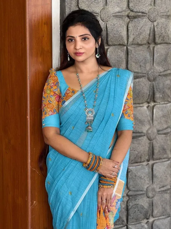 BEAUTIFUL_Sky_Colour_Premium_Saree_With_Beautiful_Blouse