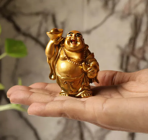 Golden_Laughing_Buddha_Statues_–_Set_of_6_Feng_Shui_Idols_for_Money,_Success_&_Positivity
