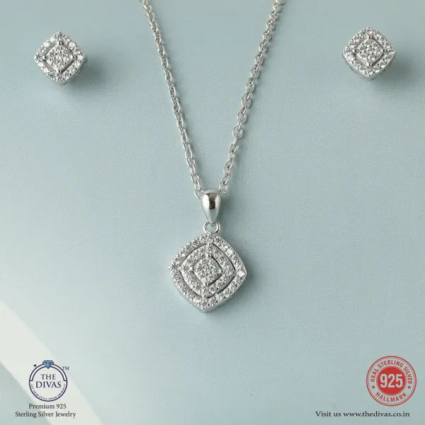 White_925_Sterling_Silver_Premium_Pendant_Set