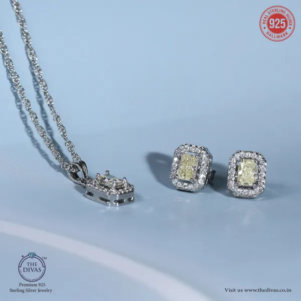 White_925_Sterling_Silver_Premium_Pendant_Set