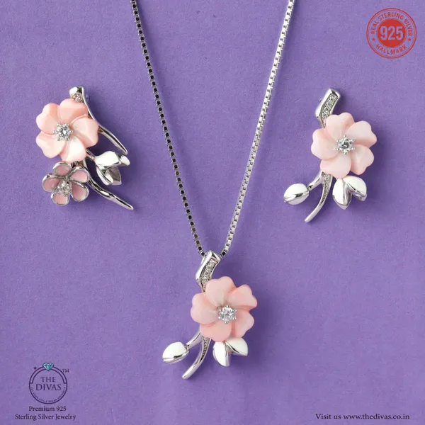 White_925_Sterling_Silver_Premium_Pendant_Set