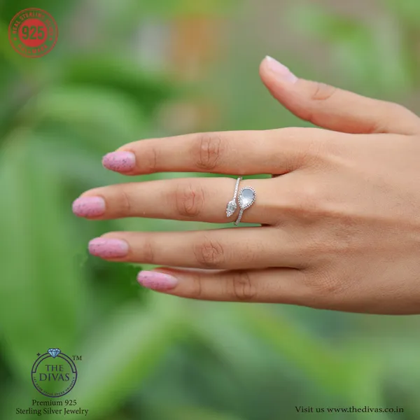 White_925_Sterling_Silver_Premium_Ring