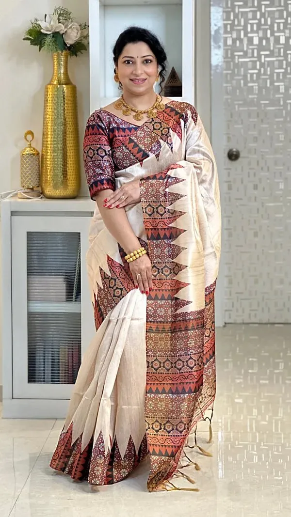 Soft_Tussar_Silk_sarees_with_Beautiful_Digital_Print_With_Attractive_Checks_Design_Saree_And_Digital_Print_Blouse_With_Tassels