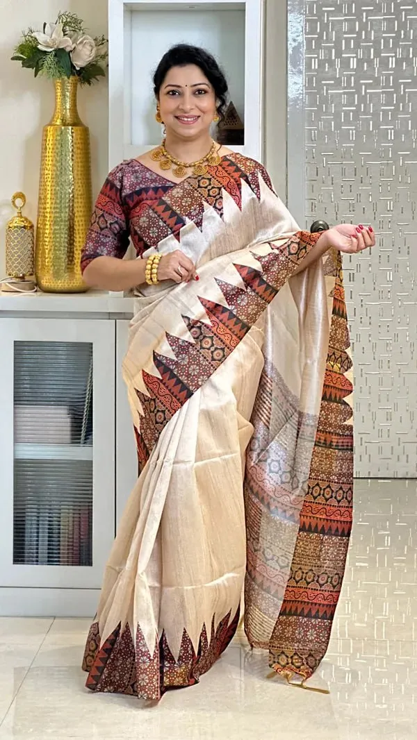 Soft_Tussar_Silk_sarees_with_Beautiful_Digital_Print_With_Attractive_Checks_Design_Saree_And_Digital_Print_Blouse_With_Tassels