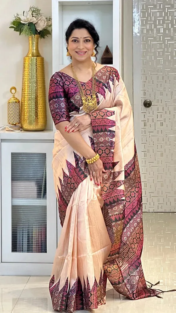 Soft_Tussar_Silk_sarees_with_Beautiful_Digital_Print_With_Attractive_Checks_Design_Saree_And_Digital_Print_Blouse_With_Tassels