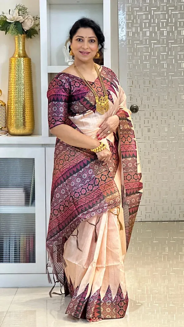 Soft_Tussar_Silk_sarees_with_Beautiful_Digital_Print_With_Attractive_Checks_Design_Saree_And_Digital_Print_Blouse_With_Tassels