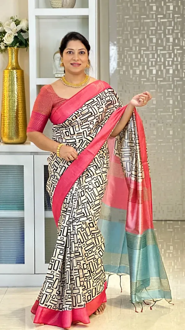 Soft_Tussar_Silk_sarees_with_Beautiful_Digital_Print_With_Attractive_Checks_Design_Saree_And_Digital_Print_Blouse_With_Tassels
