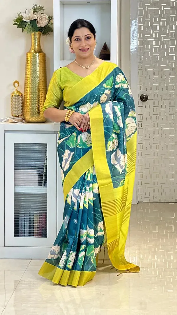 Soft_Tussar_Silk_sarees_with_Beautiful_Digital_Print_With_Attractive_Checks_Design_Saree_And_Digital_Print_Blouse_With_Tassels