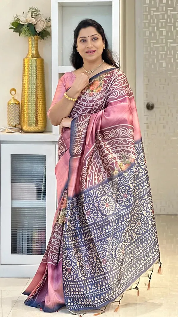 Soft_Tussar_Silk_sarees_with_Beautiful_Digital_Print_With_Attractive_Checks_Design_Saree_And_Digital_Print_Blouse_With_Tassels