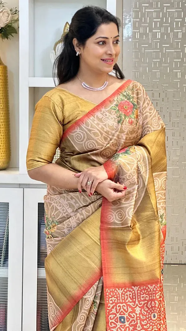 Soft_Tussar_Silk_sarees_with_Beautiful_Digital_Print_With_Attractive_Checks_Design_Saree_And_Digital_Print_Blouse_With_Tassels
