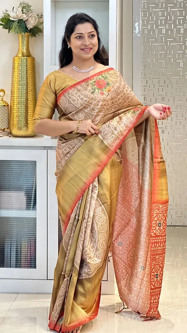 Soft_Tussar_Silk_sarees_with_Beautiful_Digital_Print_With_Attractive_Checks_Design_Saree_And_Digital_Print_Blouse_With_Tassels