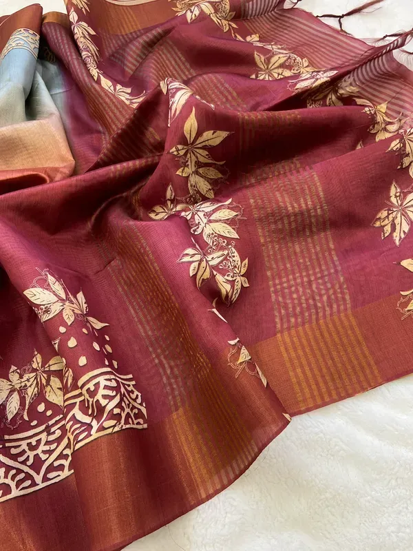 Soft_Tussar_Silk_sarees_with_Beautiful_Digital_Print_With_Attractive_Checks_Design_Saree_And_Digital_Print_Blouse_With_Tassels