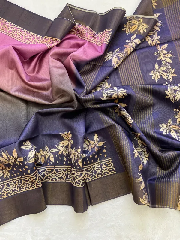 Soft_Tussar_Silk_sarees_with_Beautiful_Digital_Print_With_Attractive_Checks_Design_Saree_And_Digital_Print_Blouse_With_Tassels