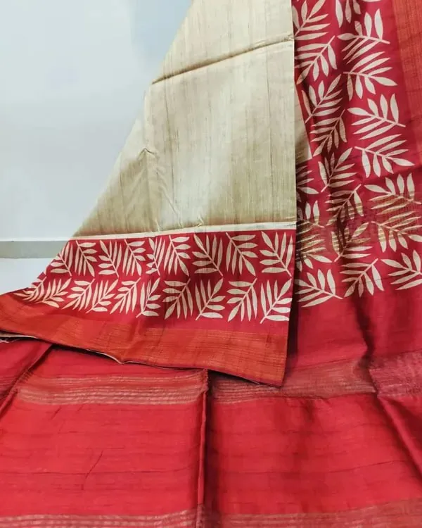 Soft_Tussar_Silk_sarees_with_Beautiful_Digital_Print_With_Attractive_Checks_Design_Saree_And_Digital_Print_Blouse_With_Tassels