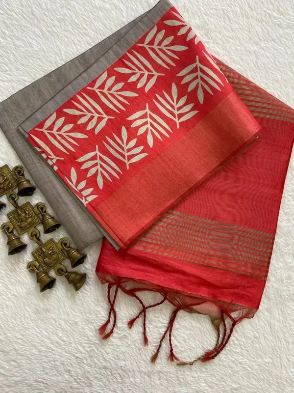 Soft_Tussar_Silk_sarees_with_Beautiful_Digital_Print_With_Attractive_Checks_Design_Saree_And_Digital_Print_Blouse_With_Tassels