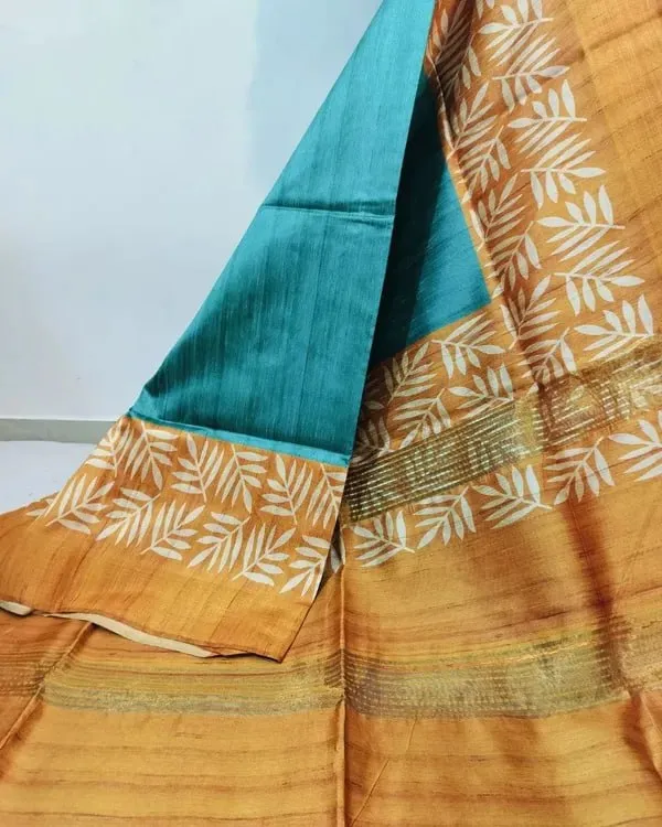 Soft_Tussar_Silk_sarees_with_Beautiful_Digital_Print_With_Attractive_Checks_Design_Saree_And_Digital_Print_Blouse_With_Tassels