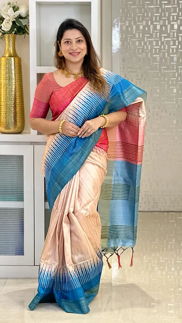 Soft_Tussar_Silk_sarees_with_Beautiful_Digital_Print_With_Attractive_Checks_Design_Saree_And_Digital_Print_Blouse_With_Tassels