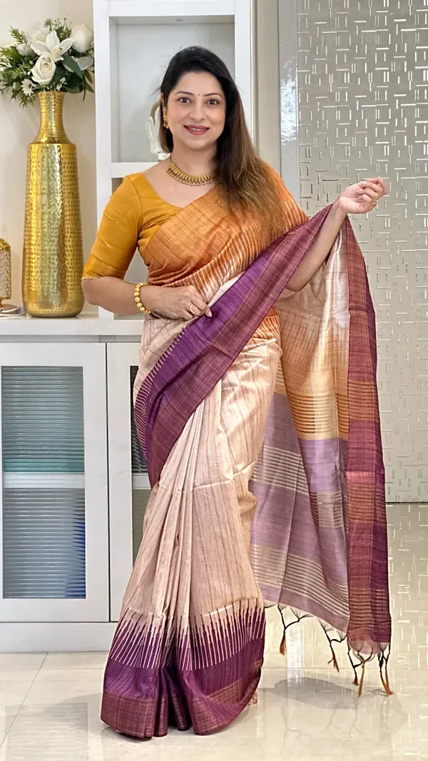 Soft_Tussar_Silk_sarees_with_Beautiful_Digital_Print_With_Attractive_Checks_Design_Saree_And_Digital_Print_Blouse_With_Tassels