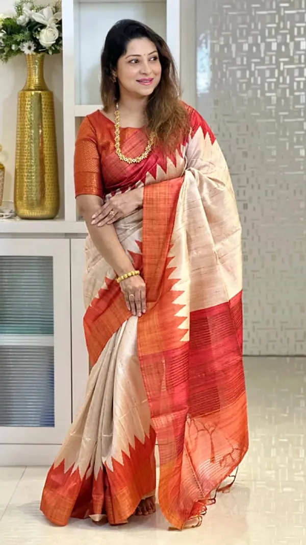 Soft_Tussar_Silk_sarees_with_Beautiful_Digital_Print_With_Attractive_Checks_Design_Saree_And_Digital_Print_Blouse_With_Tassels
