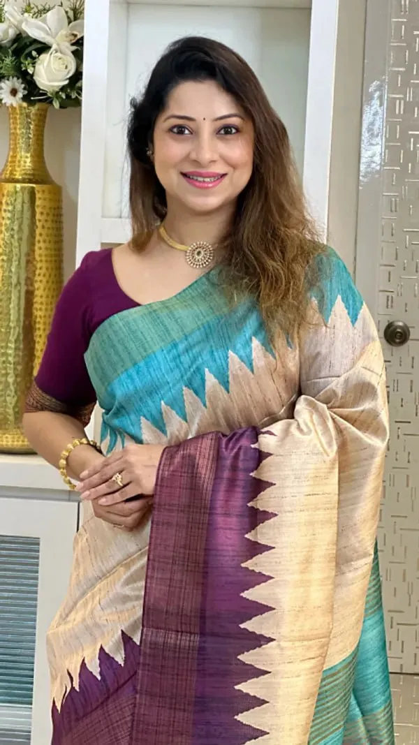 Soft_Tussar_Silk_sarees_with_Beautiful_Digital_Print_With_Attractive_Checks_Design_Saree_And_Digital_Print_Blouse_With_Tassels