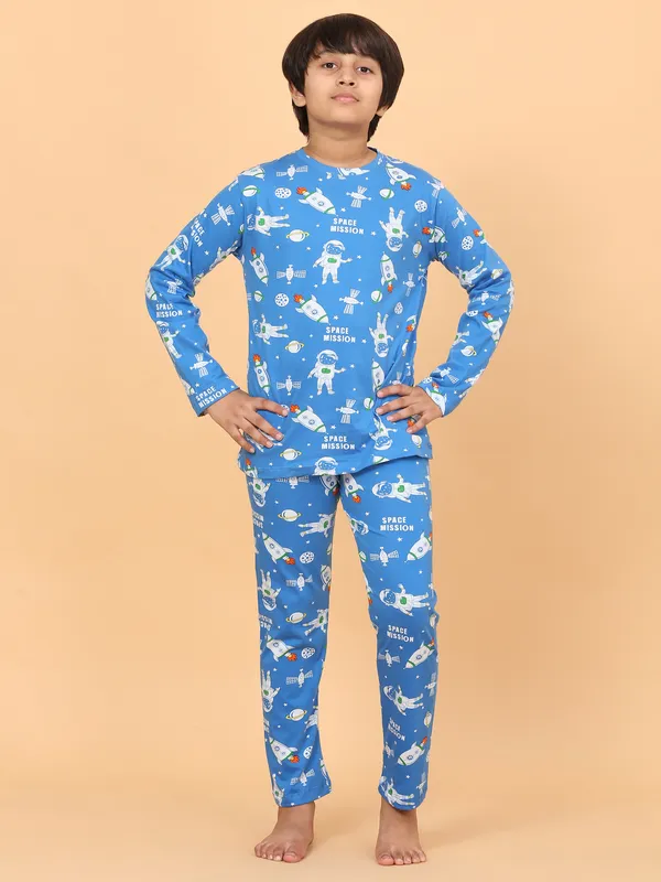 100%_Cotton_Knit_Full_Sleeves_Space_Mission_Print_Night_Suit_-Blue