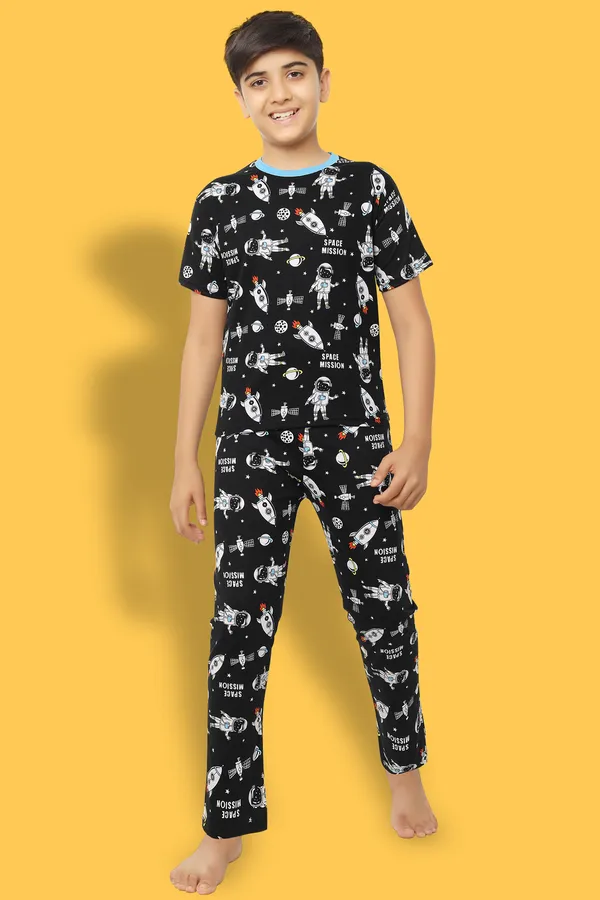 100%_Cotton_Knit_Half_Sleeves_Space_Mission_Print_Night_Suit_-Black